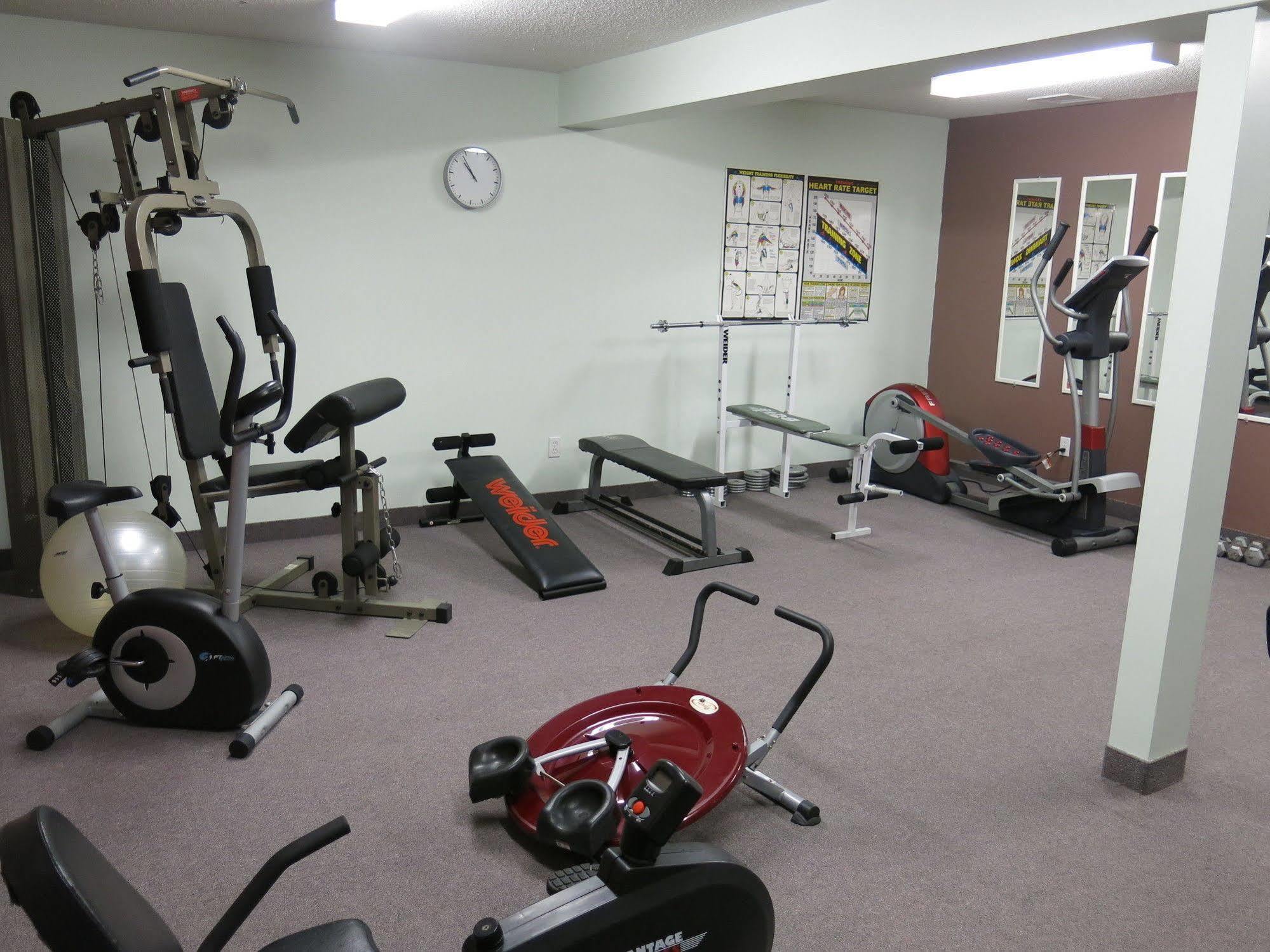 Shemron Suites Hotel Deep River エクステリア 写真
